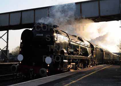 Purchase photo of 35028 CLAN LINE at Aldermaston