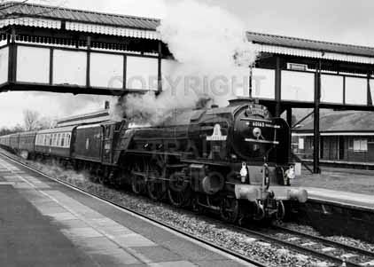 Purchase photo of 60163 TORNADO at Tilehurst