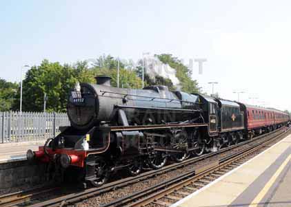 Purchase photo of 44932 Black Five at Basingstoke