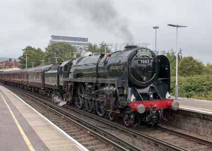 Purchase photo of 70013 OLIVER CROMWELL at Basingstoke