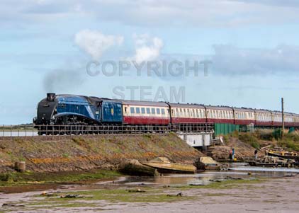 Purchase photo of 60007 SIR NIGEL GRESLEY at Cockwood Harbour