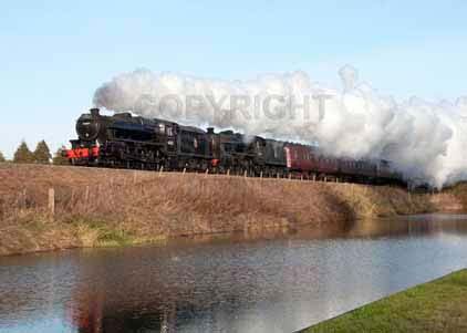 Purchase photo of 44871 Black Five &  45407 THE LANCASHIRE FUSILIER at Crofton