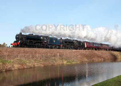 Purchase photo of 44871 Black Five &  45407 THE LANCASHIRE FUSILIER at Crofton