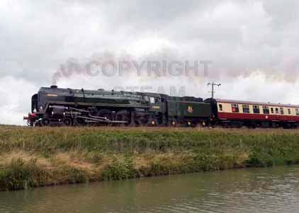 Purchase photo of 70000 BRITANNIA at Crofton