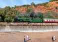 Photograph of NUNNEY CASTLE - 5029 NUNNEY CASTLE at Dawlish on 06/09/25
