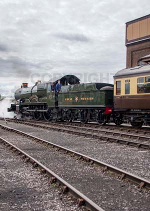 Purchase photo of 4079 PENDENNIS CASTLE at Didcot