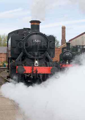 Purchase photo of 1501 0-6-0 at Didcot