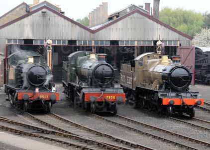 Purchase photo of 5521 2-6-2T,  5322 2-6-0 Tender Locomotive &  7808 COOKHAM MANOR at Didcot