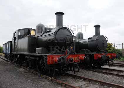Purchase photo of 4866 0-4-2T &  1450 0-4-2T at Didcot