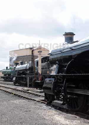 Purchase photo of Three In Line at Didcot