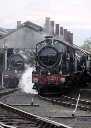 Purchase photo of 5900 HINDERTON HALL &  3717 CITY OF TRURO at Didcot