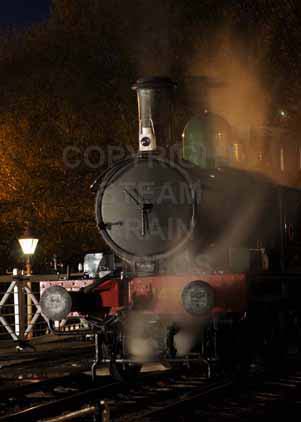 Purchase photo of 1450 0-4-2T at Didcot