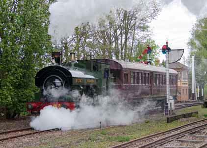 Purchase photo of 813 0-6-0 at Didcot