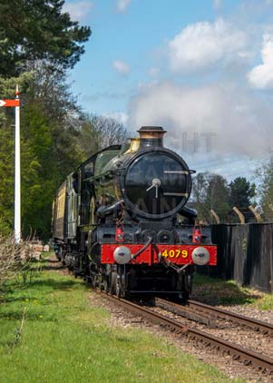 Purchase photo of 4079 PENDENNIS CASTLE at Didcot