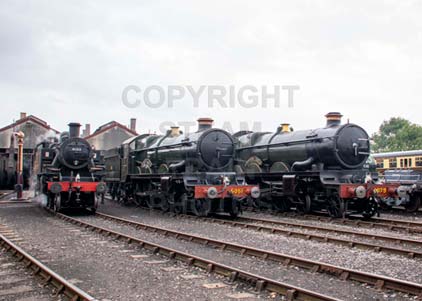 Purchase photo of 41312 2MT,  5051 DRYSLLWYN CASTLE &  4079 PENDENNIS CASTLE at Didcot