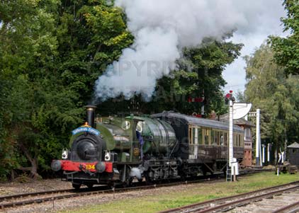 Purchase photo of 1340 TROJAN at Didcot