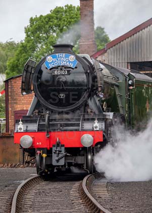 Purchase photo of 60103 FLYING SCOTSMAN at Didcot