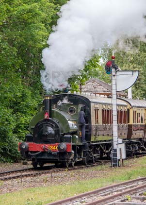 Purchase photo of 1340 TROJAN at Didcot