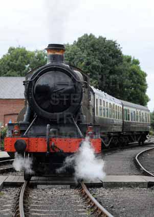 Purchase photo of 5322 2-6-0 Tender Locomotive at Didcot