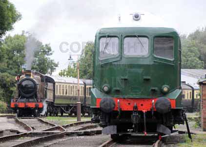 Purchase photo of 5322 2-6-0 Tender Locomotive &  18000 Gas Turbine at Didcot