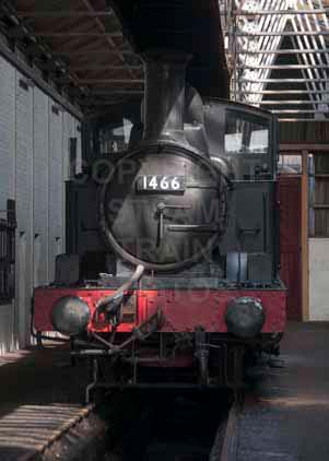 Purchase photo of 1466 0-4-2T at Didcot