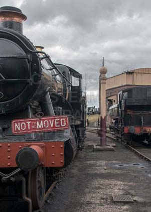 Purchase photo of On shed at Didcot