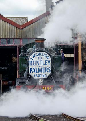 Purchase photo of 4144 2-6-2T at Didcot