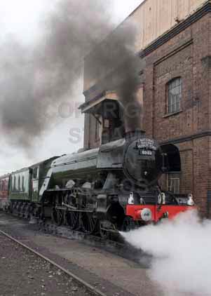 Purchase photo of 60103 FLYING SCOTSMAN at Didcot
