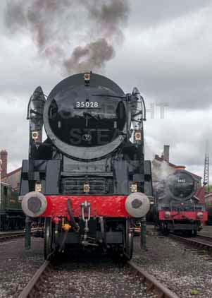 Purchase photo of 35028 CLAN LINE at Didcot
