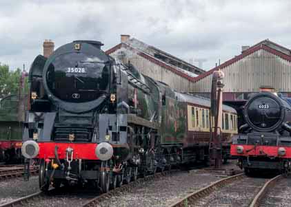 Purchase photo of 35028 CLAN LINE &  6023 KING EDWARD II at Didcot