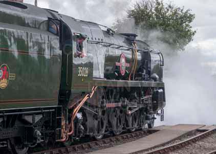 Purchase photo of 35028 CLAN LINE at Didcot