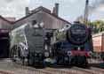 Photograph of OLIVER CROMWELL - 60009 UNION OF SOUTH AFRICA &  70013 OLIVER CROMWELL at Didcot on 31/08/17