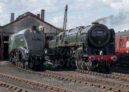 Purchase photo of 60009 UNION OF SOUTH AFRICA &  70013 OLIVER CROMWELL at Didcot