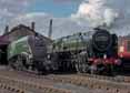 Photograph of OLIVER CROMWELL - 60009 UNION OF SOUTH AFRICA &  70013 OLIVER CROMWELL at Didcot on 31/08/17