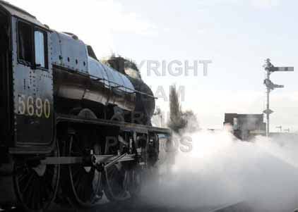 Purchase photo of 45690 LEANDER at Great Central Railway