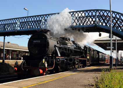 Purchase photo of 44932 Black Five at Hook