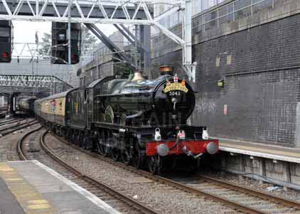 Purchase photo of 5043 EARL OF MOUNT EDGCUMBE at London - Euston