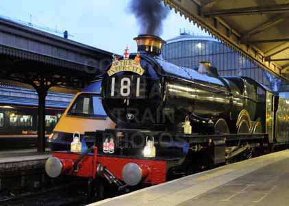 Purchase photo of 5043 EARL OF MOUNT EDGCUMBE at London - Paddington