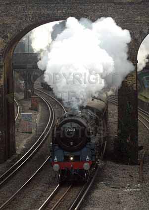 Purchase photo of 70013 OLIVER CROMWELL at London - Putney