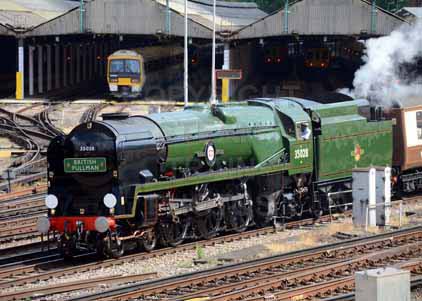 Purchase photo of 35028 CLAN LINE at London - Victoria