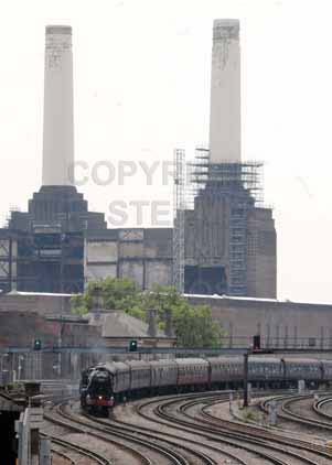 Purchase photo of 45305 ALDERMAN A E DRAPER at London - Victoria
