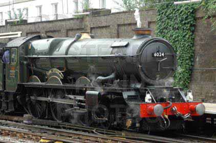 Purchase posters of 6024 KING EDWARD I