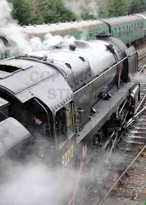Purchase photo of 92212 9F at Mid Hants Railway