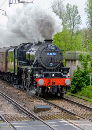Purchase photo of 44871 Black Five at Midgham