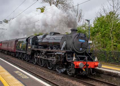 Purchase photo of 44871 Black Five at Midgham