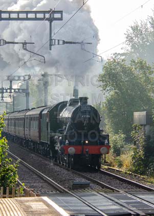 Purchase photo of 45596 BAHAMAS at Midgham