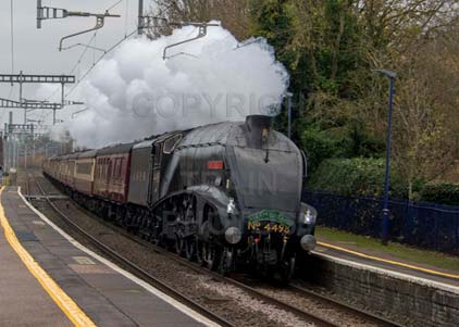 Purchase photo of 4498 SIR NIGEL GRESLEY at Midgham