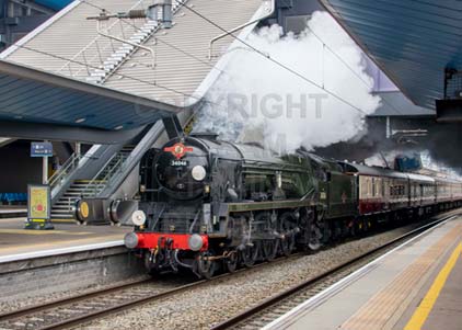 Purchase photo of 34046 BRAUNTON at Reading
