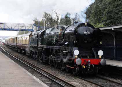 Purchase photo of 35028 CLAN LINE at Reading West