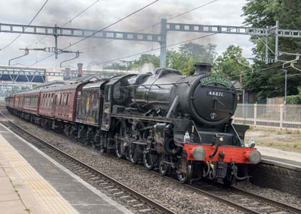 Purchase photo of 44871 Black Five at Tilehurst